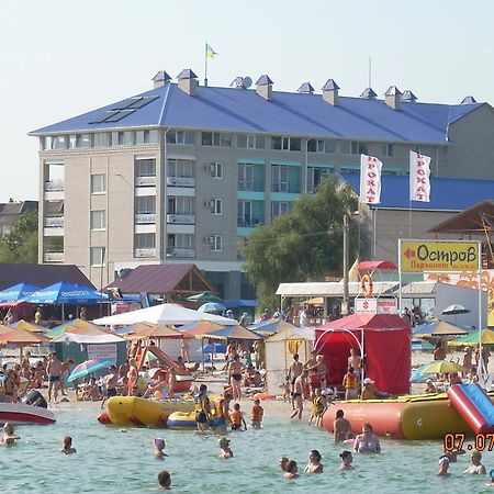 Dolce Vita Resort Hotel Zaliznyi Port Esterno foto